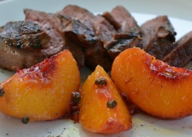 Magrets de canard aux pêches de Xavier