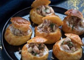Gougères de Villeneuve farcies champignons, béchamel…