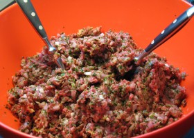 Farce à tout faire de Tatine