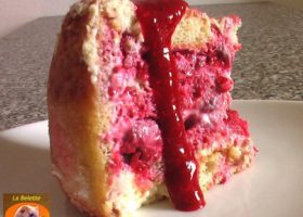 Charlotte pomme framboise (très difficile et très innovant)