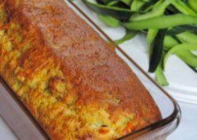 Gâteau de courgettes aux pignons