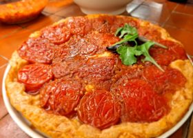 La tatin de tomates au vinaigre balsamique de Charlotte