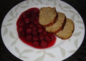 Pâté de viandes aux cerises de Julie (Frikadellenkoek met kriekensoep)